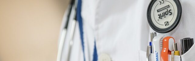 doctor-563428_640 doctor-563428_640